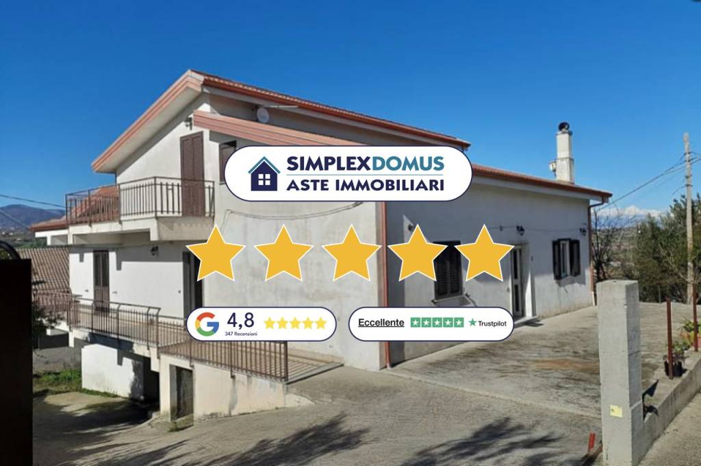 casa indipendente in vendita a Lattarico