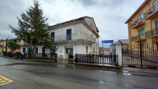 appartamento in vendita a Lattarico