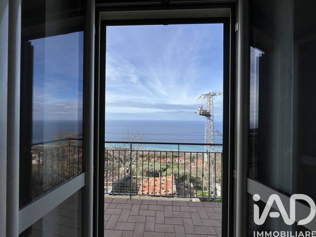 appartamento in vendita a Longobardi