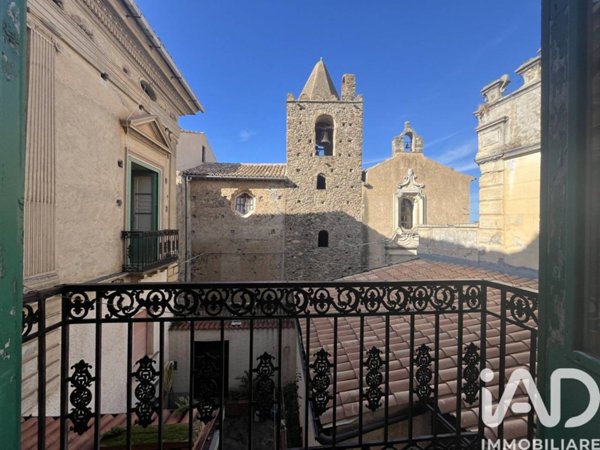 appartamento in vendita a Longobardi