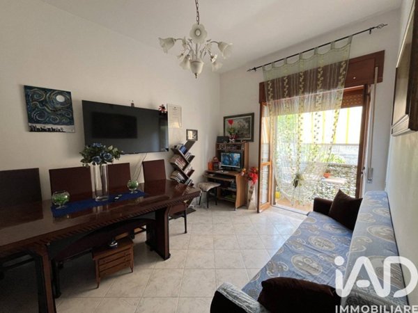 appartamento in vendita a Longobardi
