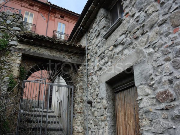 appartamento in vendita a Longobucco