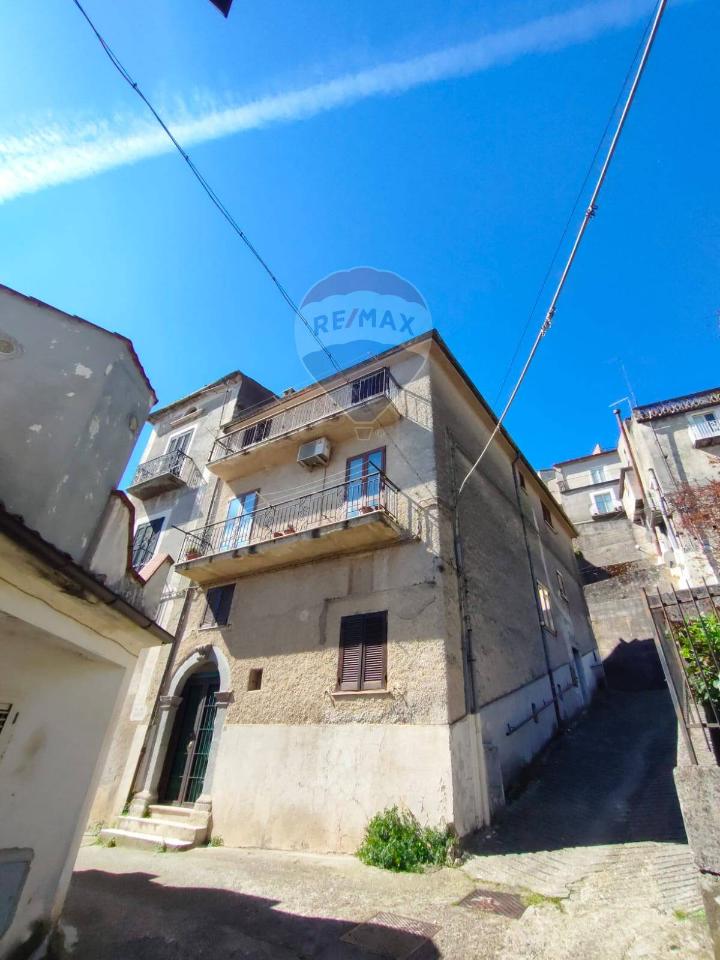 casa indipendente in vendita a Lungro