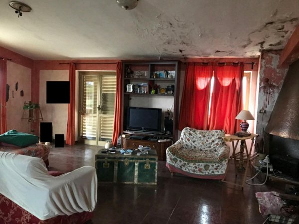casa indipendente in vendita a Lungro