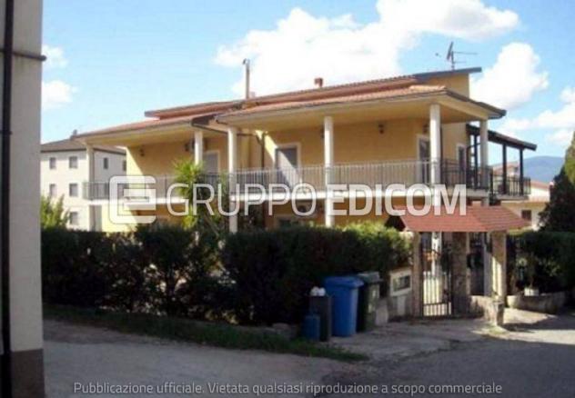 casa indipendente in vendita a Luzzi in zona Cavoni