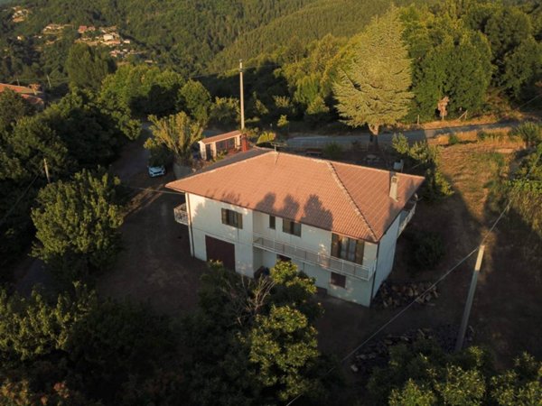 casa indipendente in vendita a Luzzi