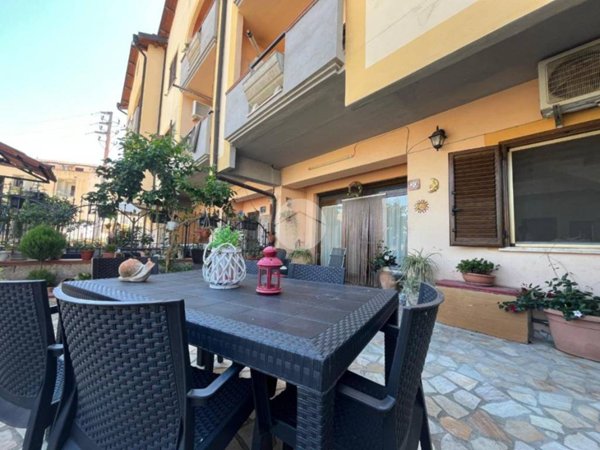 casa indipendente in vendita a Luzzi