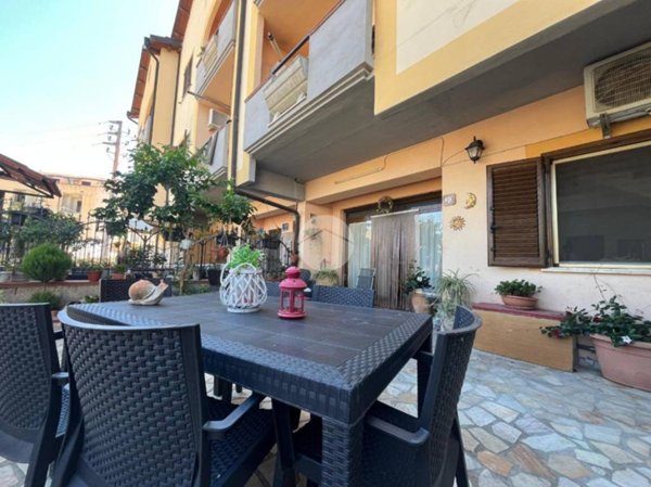 casa indipendente in vendita a Luzzi