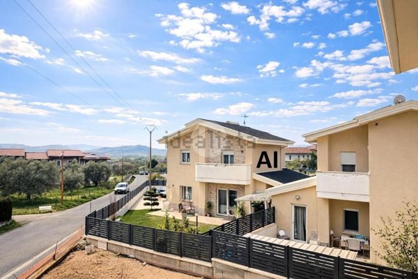 appartamento in vendita a Luzzi