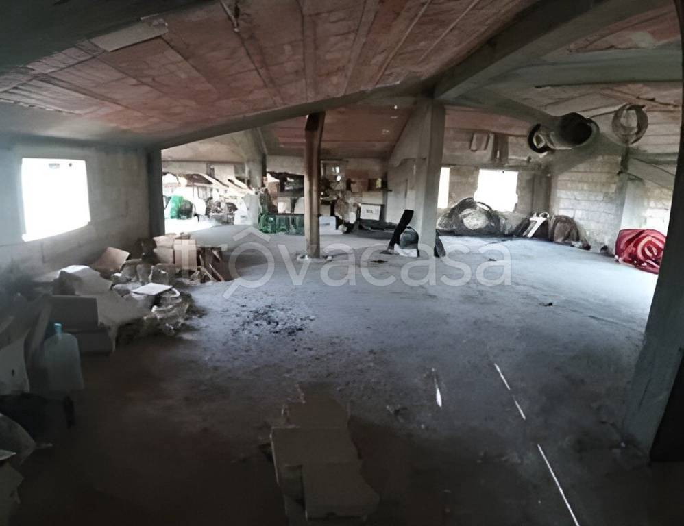 casa indipendente in vendita a Luzzi in zona Cavoni