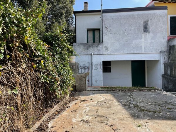 casa indipendente in vendita a Maierà