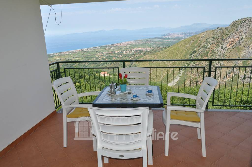 appartamento in vendita a Maierà