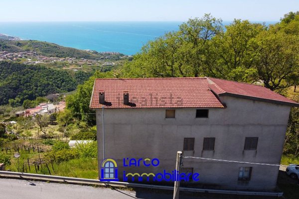 appartamento in vendita a Maierà