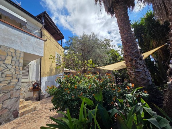 appartamento in vendita a Maierà