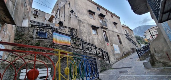 appartamento in vendita a Maierà