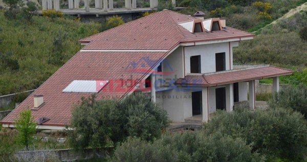 casa indipendente in vendita a Mandatoriccio