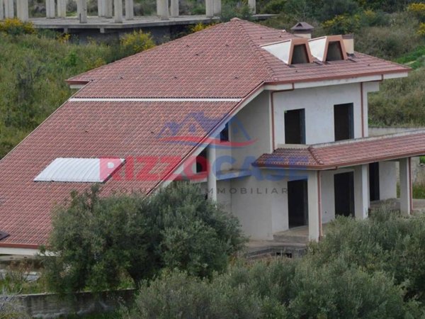 casa indipendente in vendita a Mandatoriccio