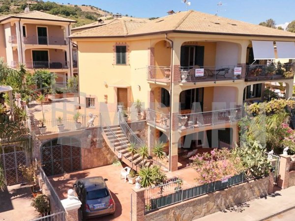 casa indipendente in vendita a Mandatoriccio