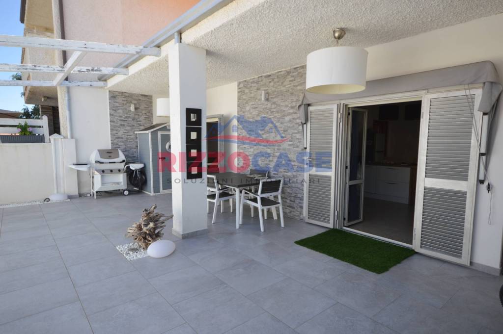 casa indipendente in vendita a Mandatoriccio