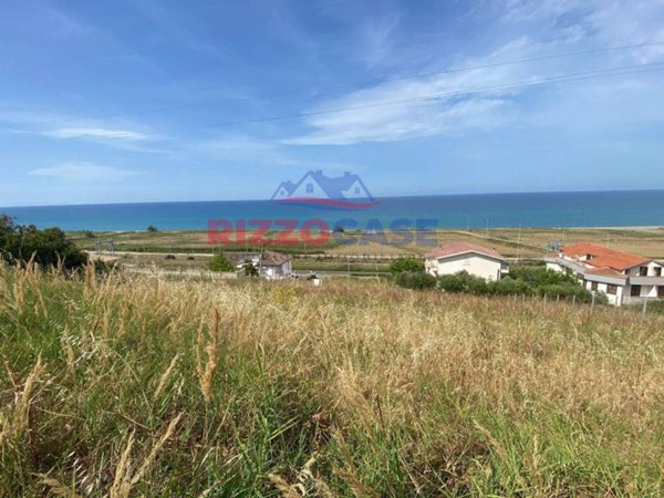 terreno agricolo in vendita a Mandatoriccio