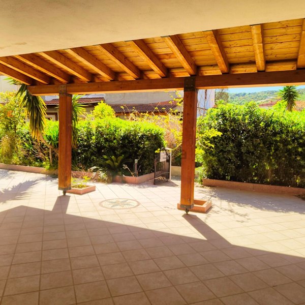 casa indipendente in vendita a Mandatoriccio