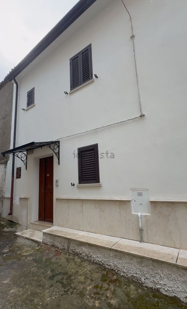 casa indipendente in vendita a Mandatoriccio
