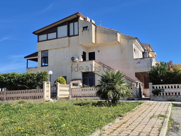 appartamento in vendita a Mandatoriccio