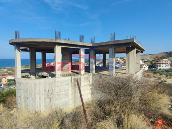 casa indipendente in vendita a Mandatoriccio