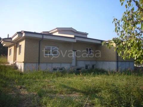 casa indipendente in vendita a Mandatoriccio