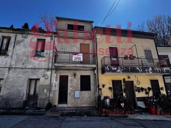 appartamento in vendita a Mangone