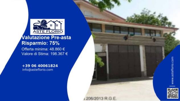 casa indipendente in vendita a Mangone