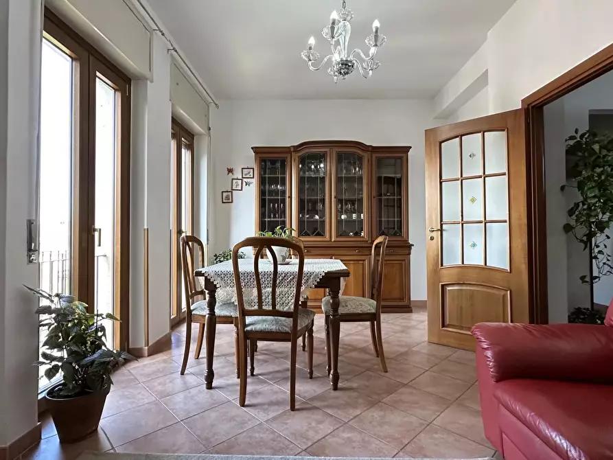 casa indipendente in vendita a Mangone