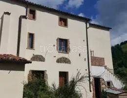 casa indipendente in vendita a Mangone