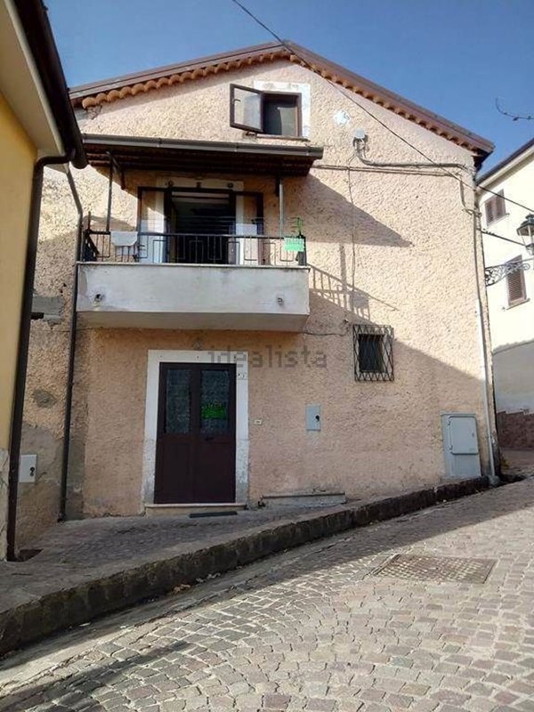 casa semindipendente in vendita a Marano Marchesato