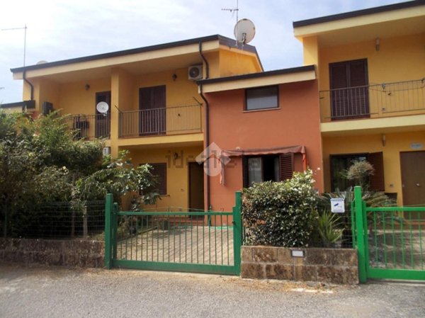 casa indipendente in vendita a Marano Marchesato