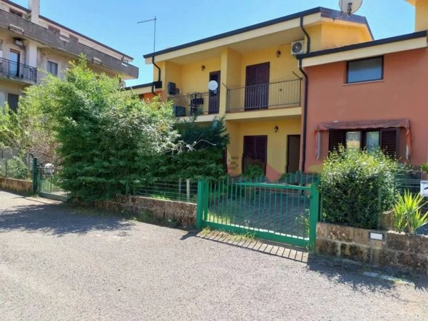 appartamento in vendita a Marano Marchesato