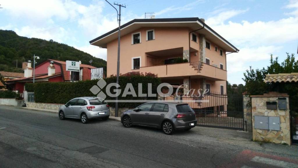 appartamento in vendita a Marano Marchesato
