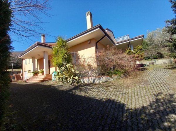 casa indipendente in vendita a Marano Marchesato