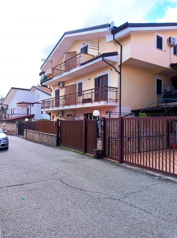 appartamento in vendita a Marano Marchesato