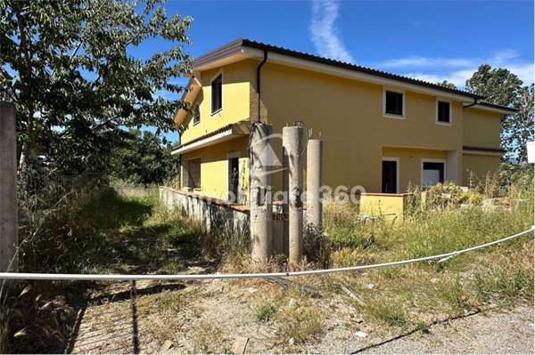 casa indipendente in vendita a Marano Marchesato