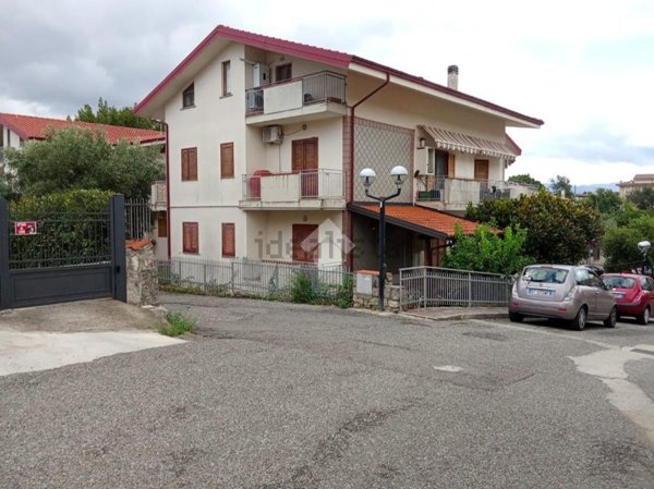 appartamento in vendita a Marano Marchesato