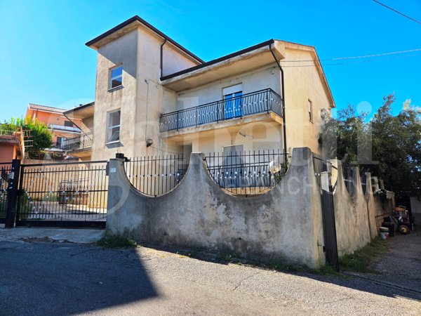 appartamento in vendita a Marano Marchesato