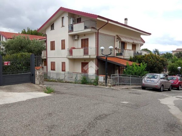 appartamento in vendita a Marano Marchesato