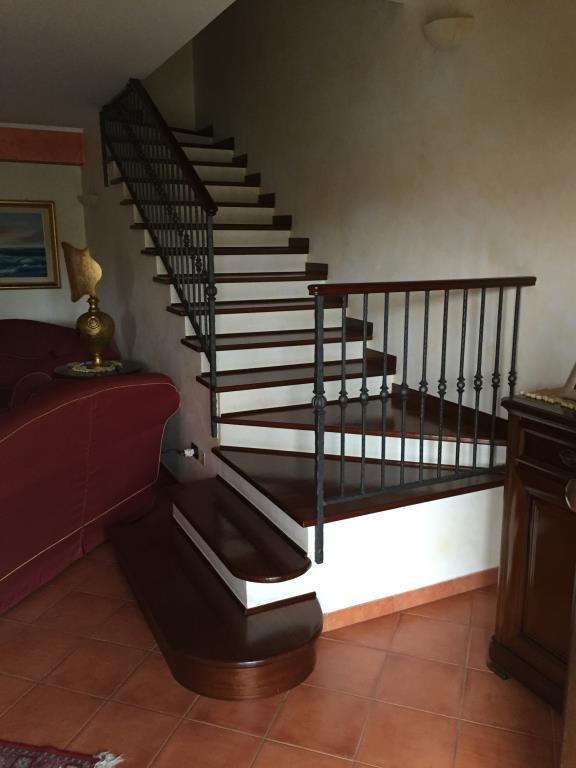 casa indipendente in vendita a Marano Marchesato