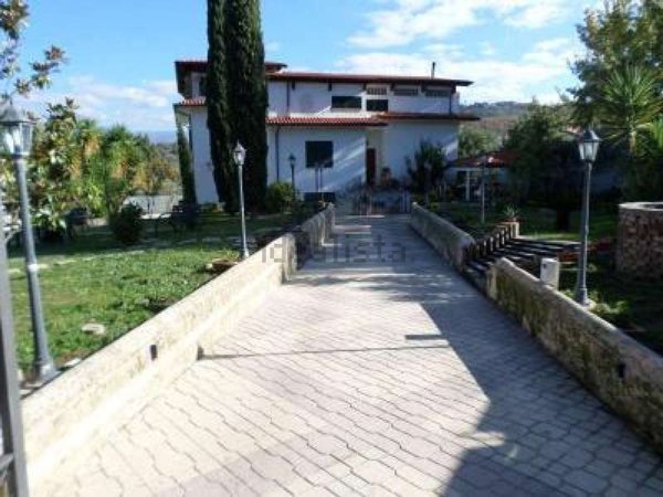 casa indipendente in vendita a Marano Marchesato