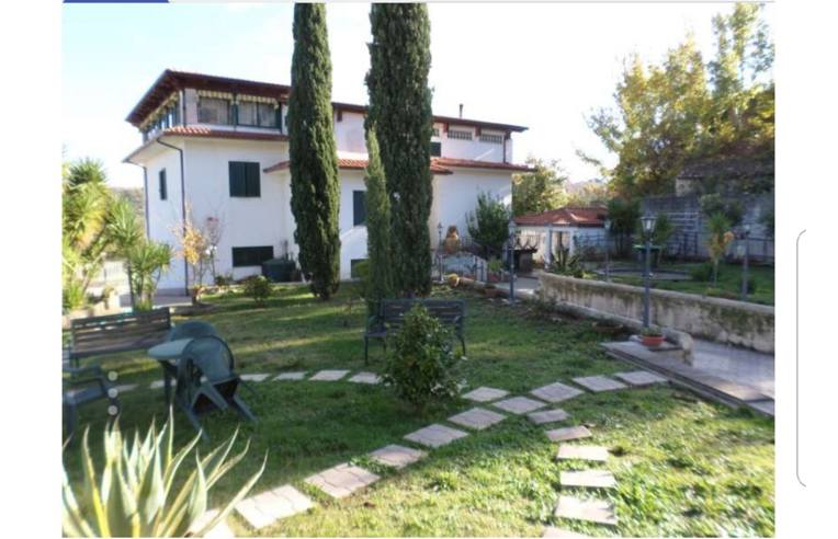 casa indipendente in vendita a Marano Marchesato