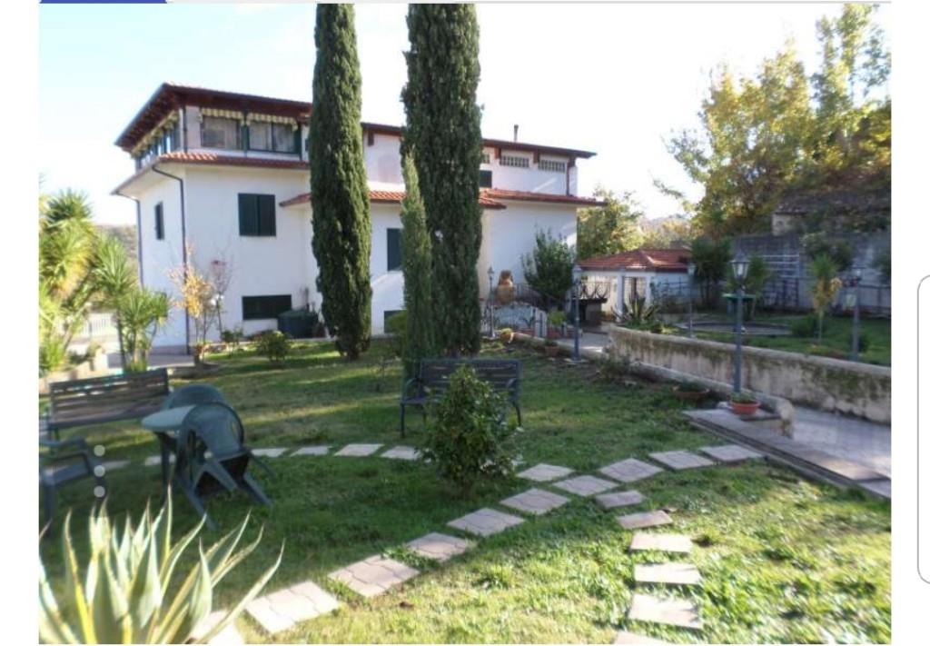 casa indipendente in vendita a Marano Marchesato