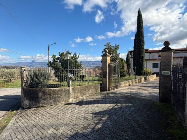 casa indipendente in vendita a Marano Marchesato