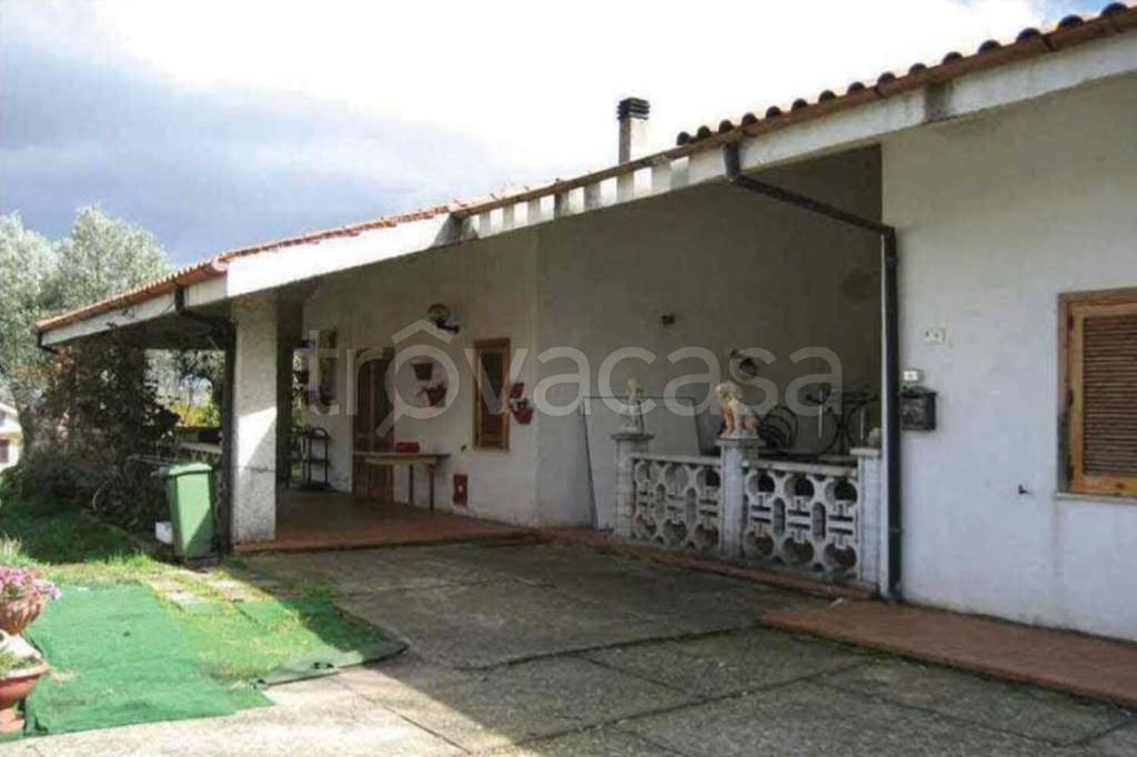 casa indipendente in vendita a Marano Marchesato