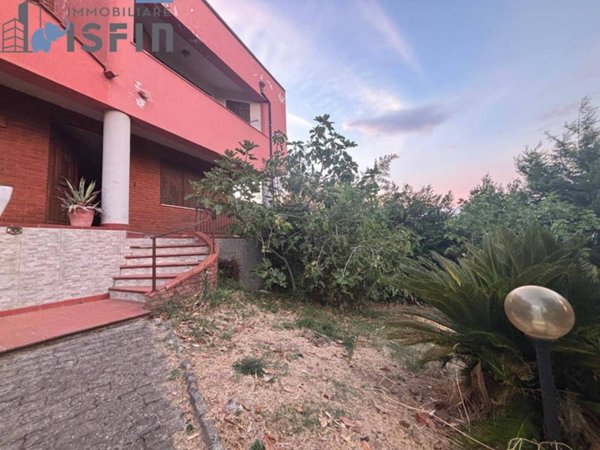 casa indipendente in vendita a Marano Marchesato